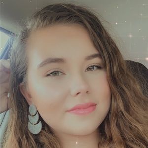 Meet your Posher, Bethany